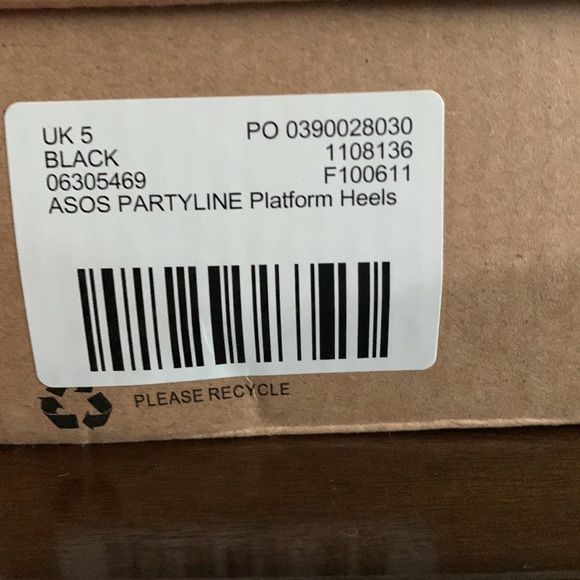 ASOS Cutout Platform Heels - Picture 9 of 9